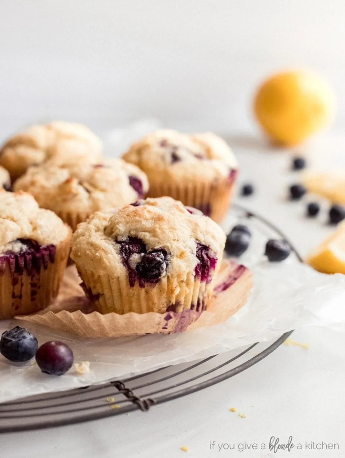 lemon and berry muffins