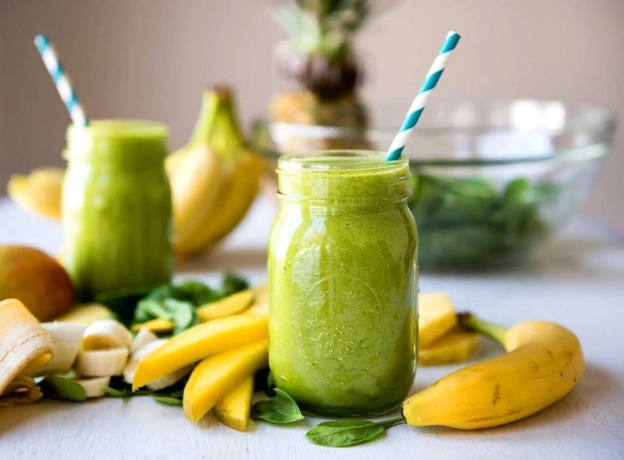 green smoothie in mason jar